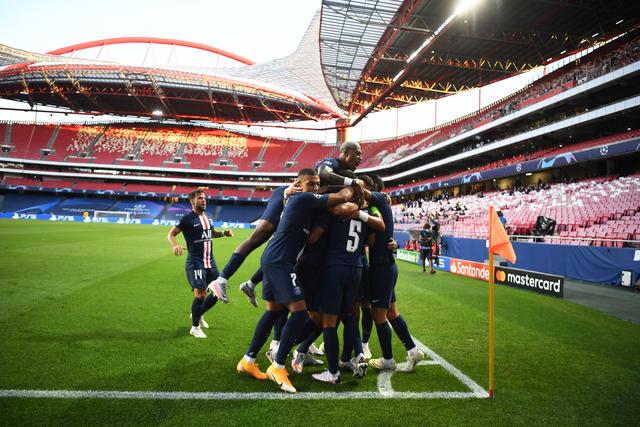 森林狼险胜独行侠升至西部第八 灰熊大胜黄蜂